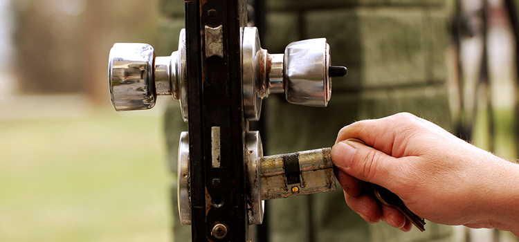 front door latch repair Chowchilla