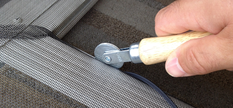 metal screen door repair in Chowchilla
